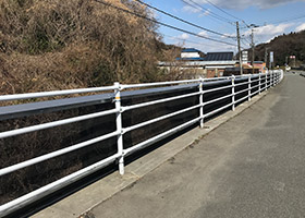 蔦侵入防止フェンス